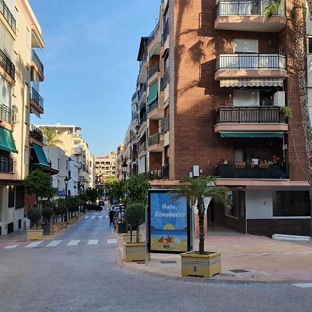 Апартаменты Tropical Avenida Andalucia Альмуньекар Экстерьер фото